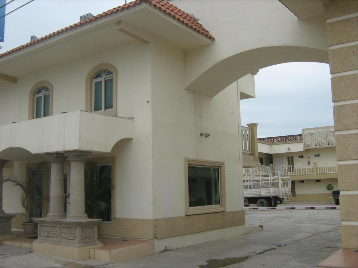Hotel Nuevo Santander Сиудад Виктория Екстериор снимка