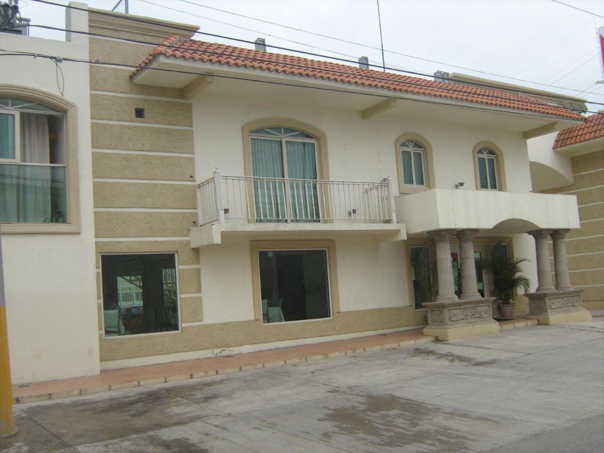 Hotel Nuevo Santander Сиудад Виктория Екстериор снимка